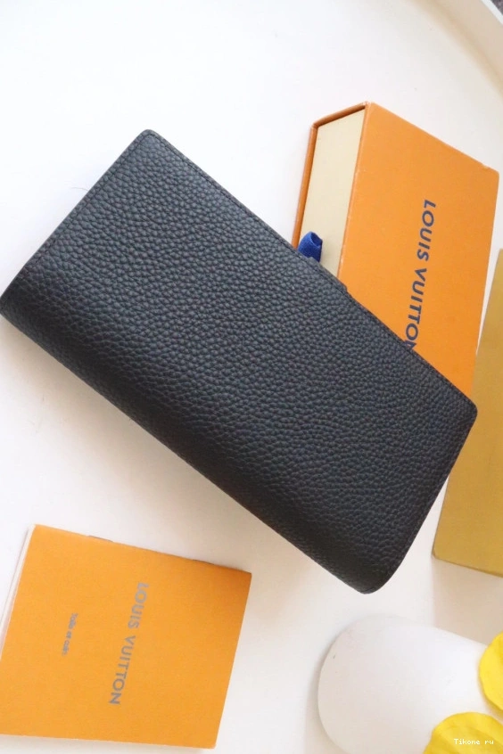 Cheap LOUIS VUITTON VERTICAL WALLET 0801